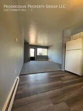 4223 Forrest Hill Rd in Colorado Springs, CO - Building Photo - Building Photo