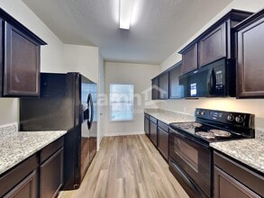 12318 Commander Dr in San Antonio, TX - Building Photo - Building Photo