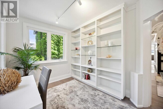 27-27 Glen Elm Ave in Toronto, ON - Building Photo - Building Photo