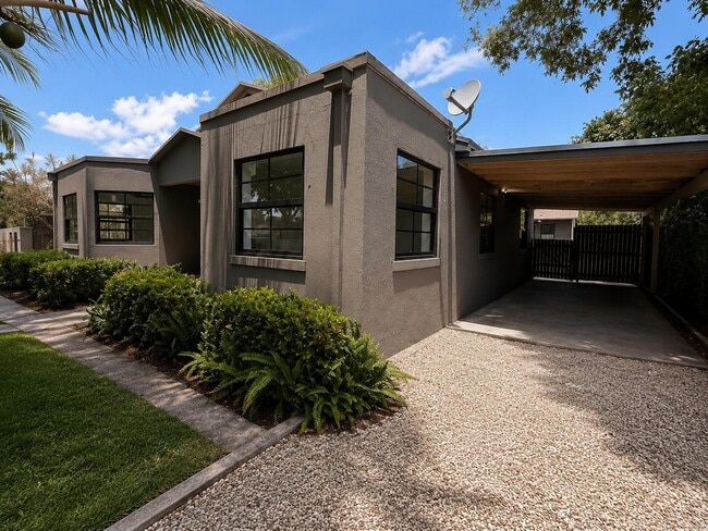 property at 521 48th St