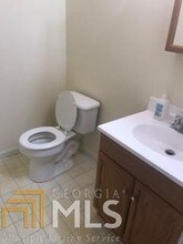 235 Turner St-Unit -Apt F in Royston, GA - Foto de edificio - Building Photo