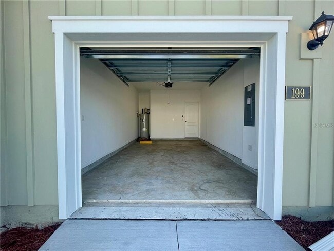 199 Redbud Rd in Palm Coast, FL - Building Photo - Building Photo