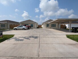 5905 Puffin Ave, Unit 2