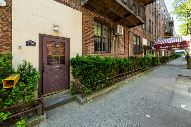 1850 52nd St in Brooklyn, NY - Building Photo - Building Photo