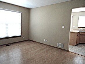 775 Highview Ct in Antioch, IL - Building Photo - Building Photo
