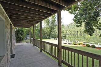 29 Lavelle Ave in New Fairfield, CT - Building Photo - Building Photo