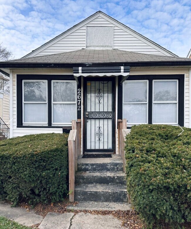 property at 2672 Van Buren St