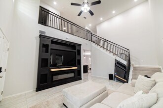 5405 Jersey Dr in Laredo, TX - Building Photo - Building Photo