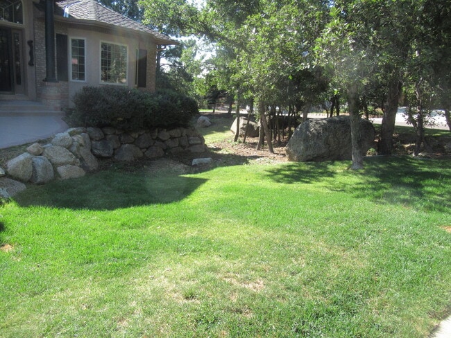 215 Ellsworth St in Colorado Springs, CO - Building Photo - Building Photo