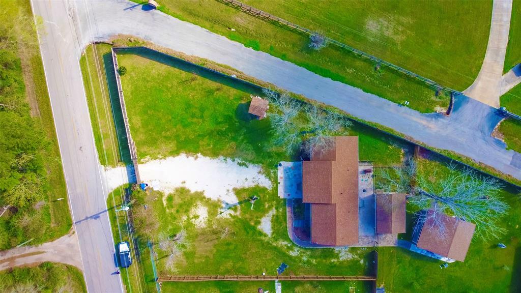 6418 Treaschwig Rd in Spring, TX - Building Photo