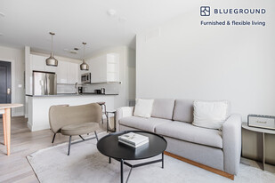 152 Liverpool St in Boston, MA - Building Photo