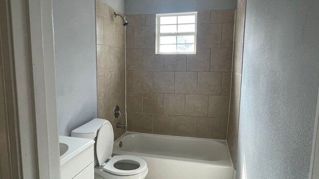 6515 Avenue B in Houston, TX - Building Photo - Building Photo