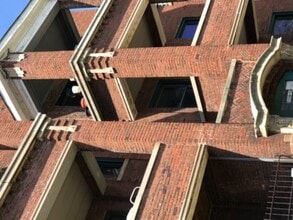 7116 S Harvard Ave, Unit 1N in Chicago, IL - Foto de edificio - Building Photo