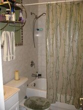 3149 McDonald St in Miami, FL - Building Photo - Building Photo