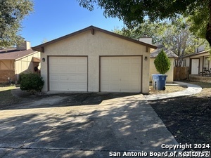 14422 Waddesdon Bluff in San Antonio, TX - Building Photo