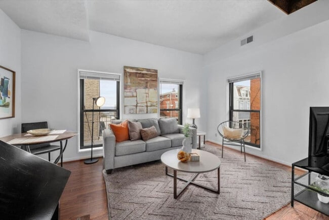 property at 962 Pavilion St