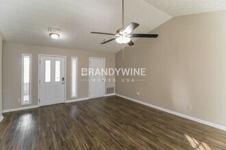 6057 Dorchester Dr in Rex, GA - Building Photo - Building Photo