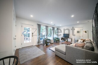 10541 Old River Rd in Forestville, CA - Building Photo - Building Photo
