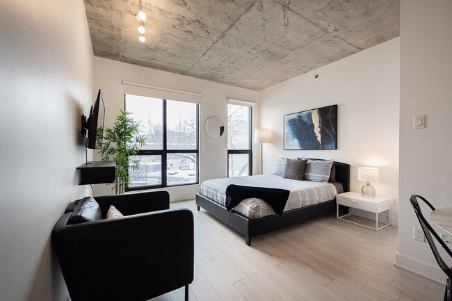 67 Boul. de Maisonneuve E