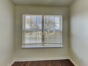 510 Fairview Lake Way in Simpsonville, SC - Building Photo - Building Photo