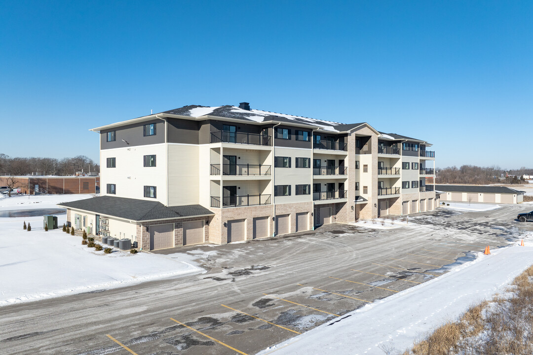 Brookstone North in Merrillville, IN - Building Photo