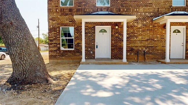 302 Georgia St in South Houston, TX - Building Photo - Building Photo