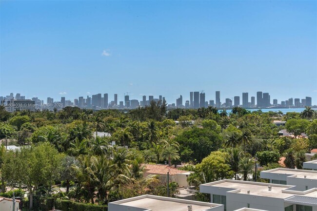 4701 Meridian Ave in Miami Beach, FL - Building Photo - Building Photo