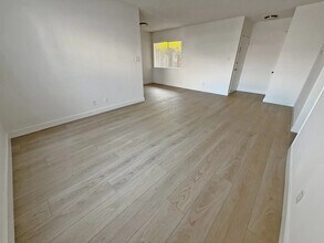 3620 139th St, Unit 3 in Hawthorne, CA - Foto de edificio - Building Photo