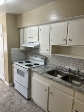 Jefferson House Apartments in Hobbs, NM - Building Photo - Building Photo