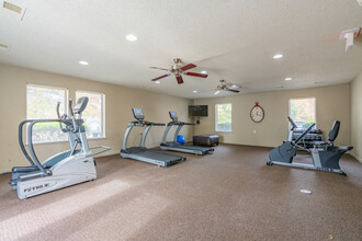 Silverwood in Paragould, AR - Building Photo - Interior Photo