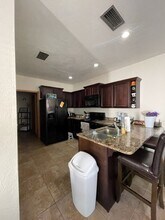 517 SW 12th St in Gainesville, FL - Building Photo - Building Photo
