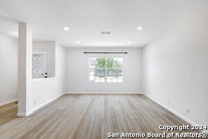8802 Summer Trl St in San Antonio, TX - Building Photo - Building Photo
