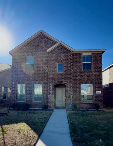 9925 Little Tree Ln in Fort Worth, TX - Building Photo