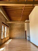 403 Main St, Unit 2A in Racine, WI - Building Photo