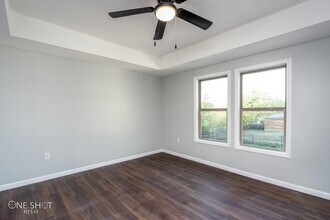 1849 S 5th St, Unit 3 in Abilene, TX - Foto de edificio - Building Photo