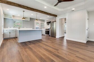 711 Winston St in Dallas, TX - Building Photo - Building Photo