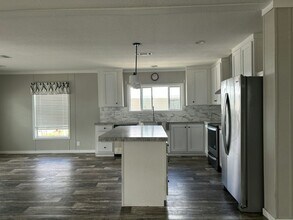 456 Cecilia Dr in Port Orange, FL - Building Photo - Building Photo