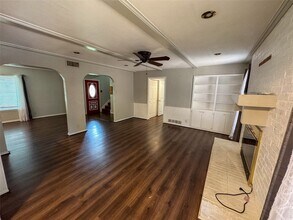 1213 Idlewood Dr in Sherman, TX - Building Photo - Building Photo