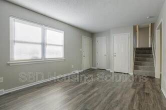 16104 Slater Ave in Belton, MO - Building Photo - Building Photo