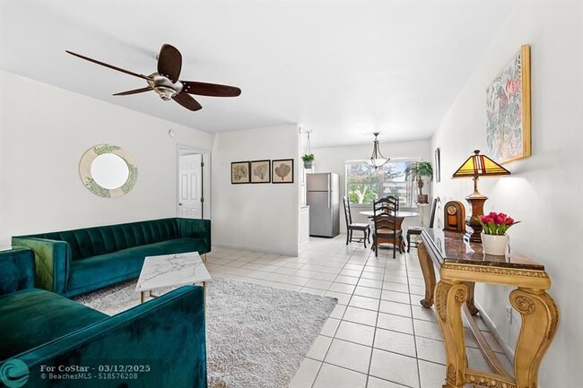 2616 NE 30th Pl in Fort Lauderdale, FL - Foto de edificio - Building Photo