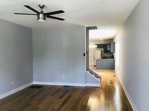 766 Humphries St SW in Atlanta, GA - Building Photo - Building Photo