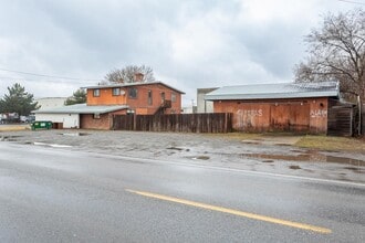 10623 E Montgomery Ave in Spokane Valley, WA - Building Photo - Building Photo