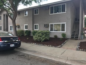 1150 Pine St, Unit 5 in Oroville, CA - Building Photo - Building Photo