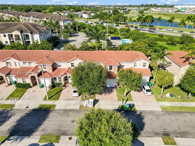 27463 SW 137th Ct in Homestead, FL - Building Photo - Building Photo