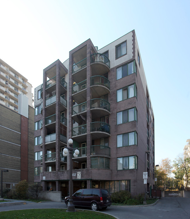 Tyndall Ave Apartments in Toronto, ON - Building Photo - Building Photo