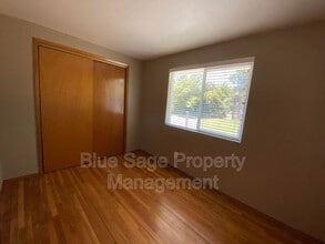 131 Leslie Ln in Sequim, WA - Building Photo - Building Photo