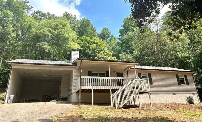 property at 100 Pecks Creek Ct