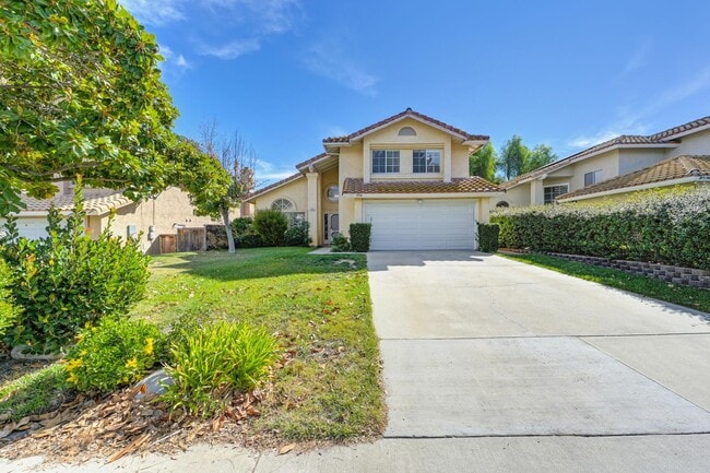 39784 Roripaugh Rd in Temecula, CA - Foto de edificio - Building Photo