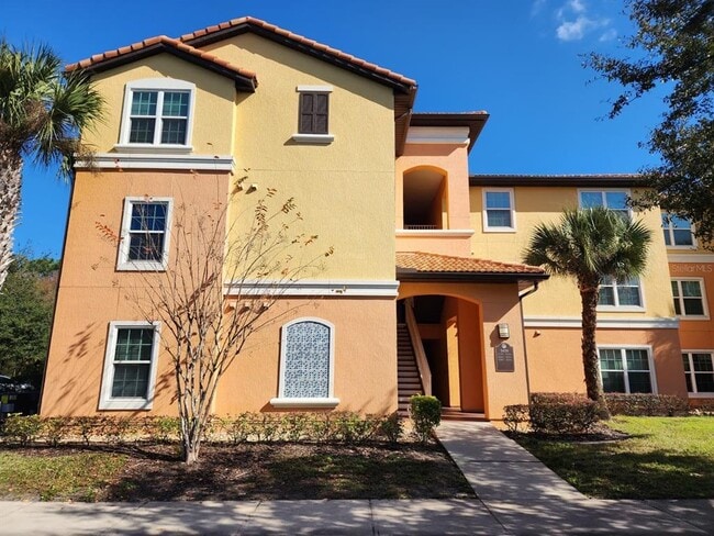 property at 5459 Vineland Rd