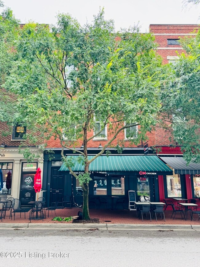 property at 9422 Norton Commons Blvd